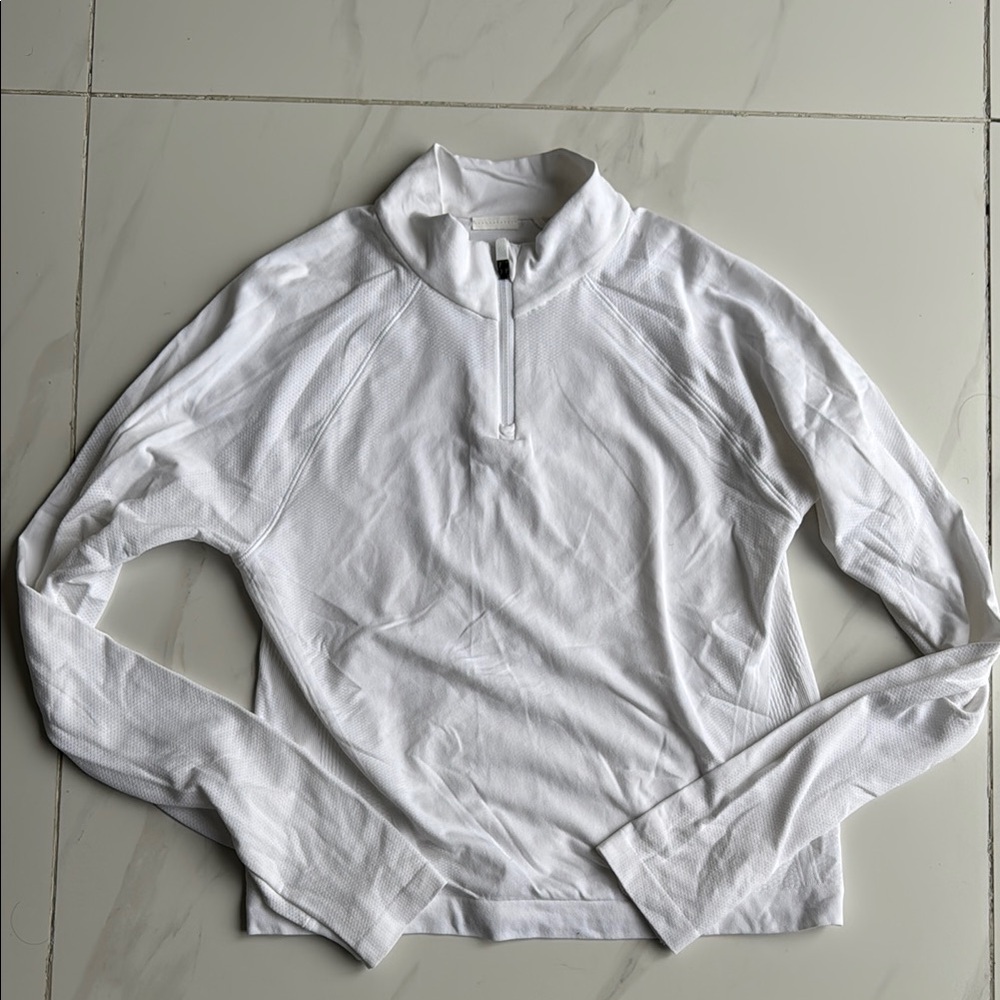 Kids Athleta size 12 White Quarter-Zip Pullover white. Never worn. Tags removed